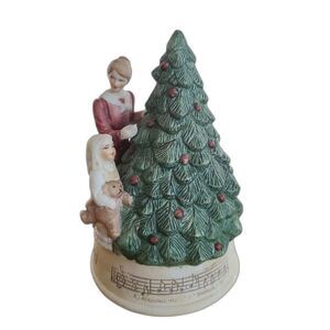 Claire Burke Holiday Music Box Oh Christmas Tree Mother & Child Decorating Tree